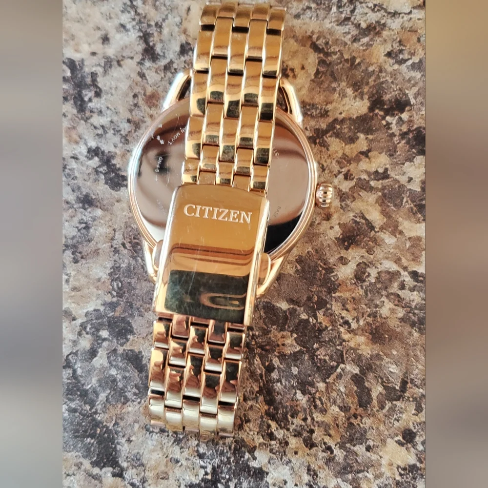 **SOLD**Diamond Citizen Gold Eco Drive - Picture 2 of 3